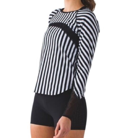 ..Lululemon Water: Sun Runner Long Sleeve Narrow Bold Stripe Vertical Pr… - Picture 2 of 12